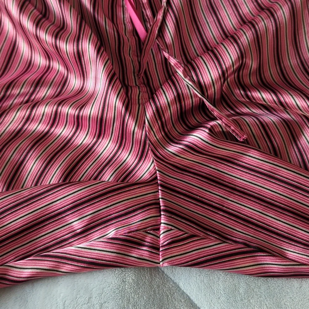 Ambrielle Satin long sleeve striped pajama set, pink, black, silver (M) - Picture 6 of 7